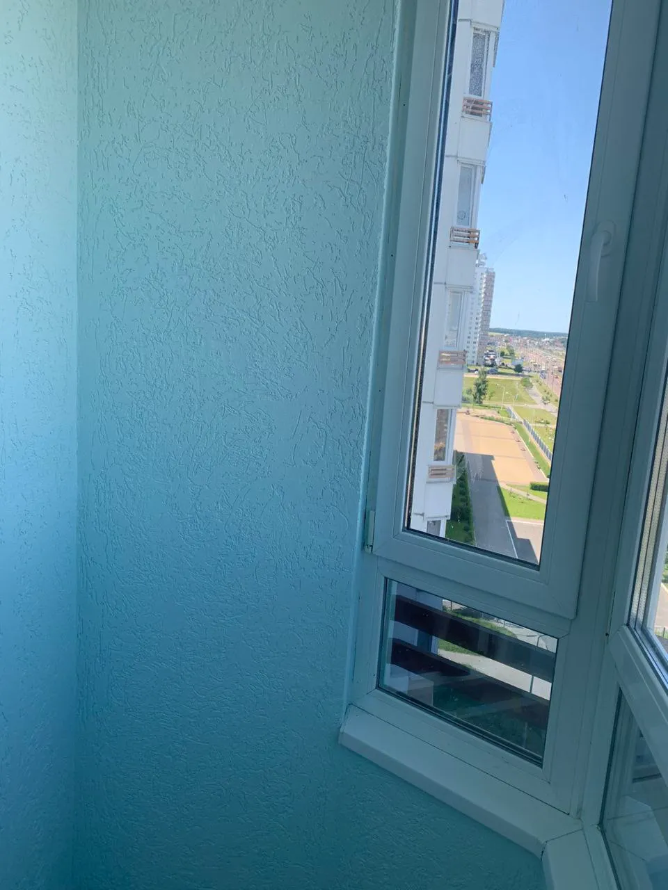 Ремонт балкона в Минске: утепление, электрика, ламинат — фото 2